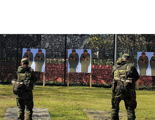 Soldatin und Soldat bei der Bundeswehr (Foto: Volker Neef)