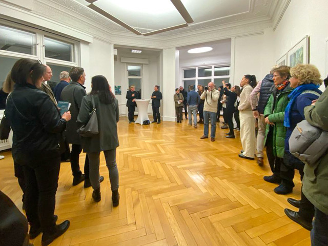 Frank Rödel, Eröffnung seiner Vernissage in der Galerie Villa Köppe (Foto: Privat)